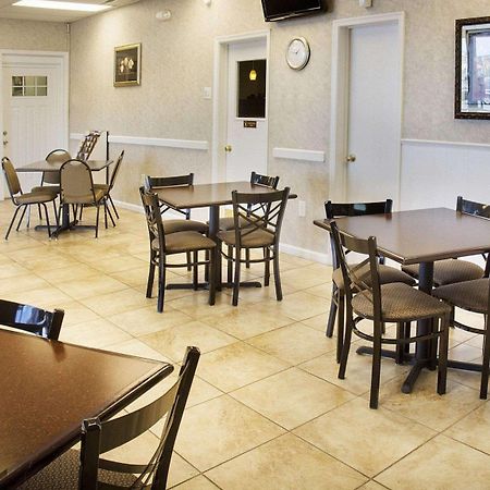 Quality Inn Fredericksburg Near Historic Downtown Dış mekan fotoğraf