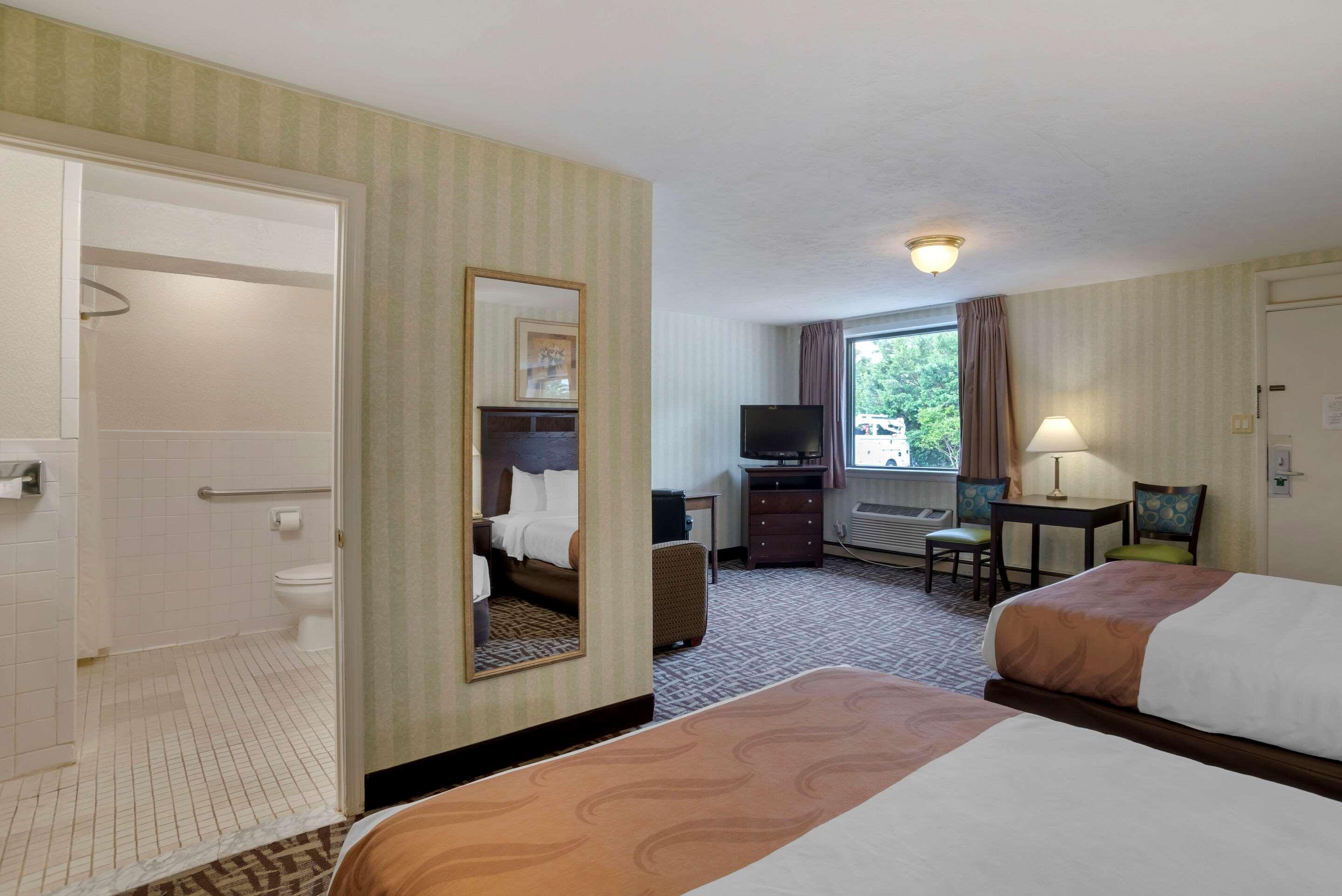 Quality Inn Fredericksburg Near Historic Downtown Dış mekan fotoğraf