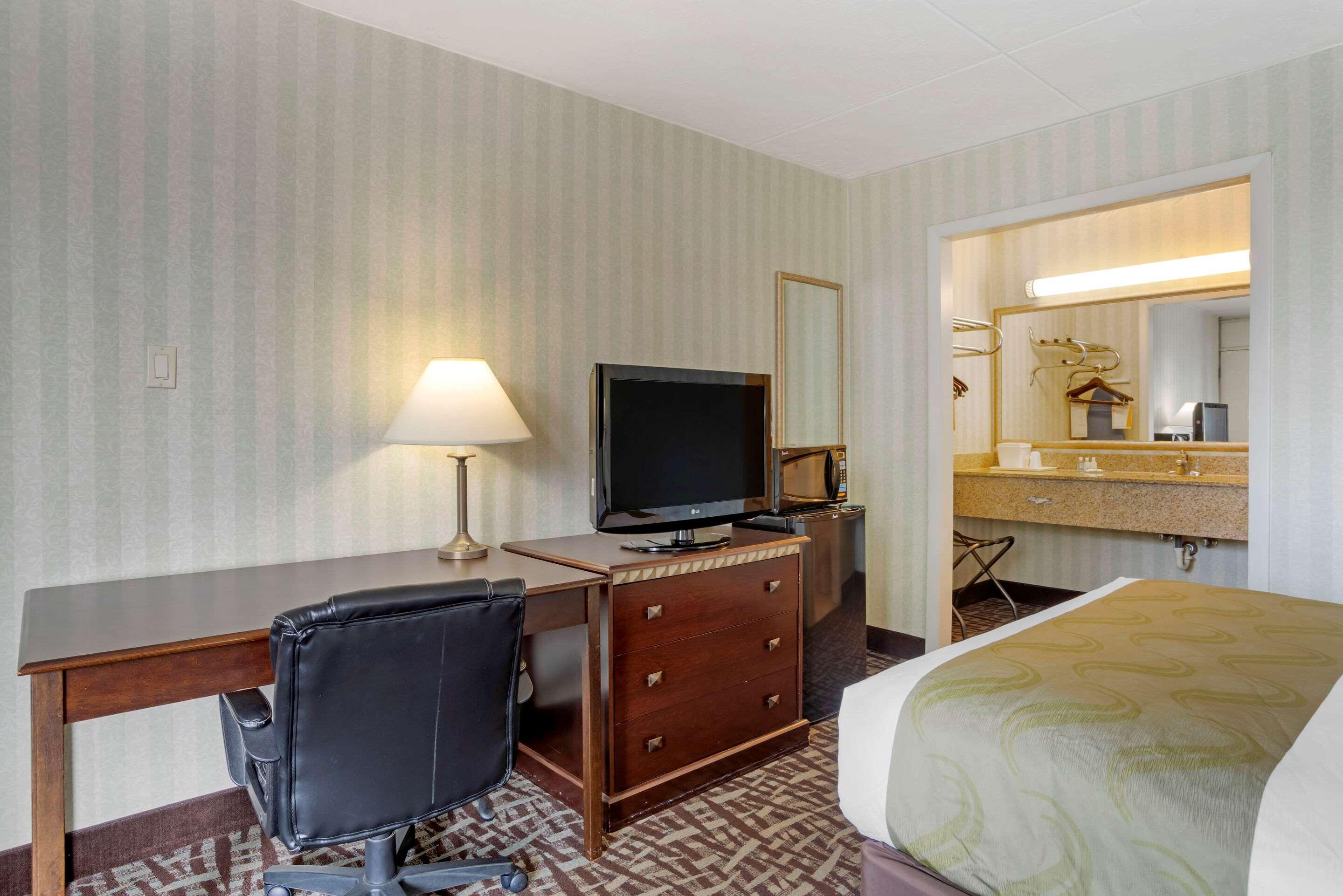 Quality Inn Fredericksburg Near Historic Downtown Dış mekan fotoğraf