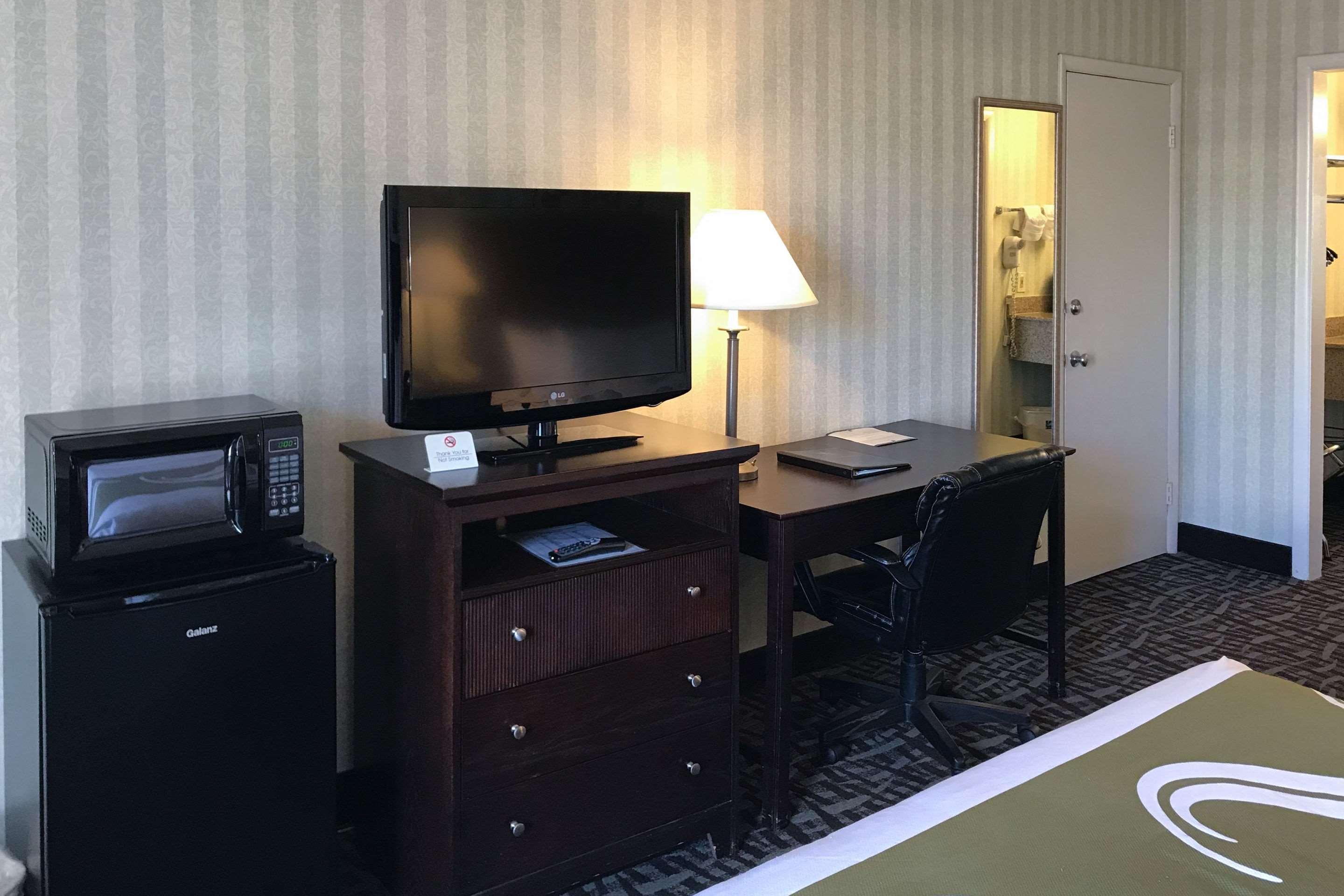 Quality Inn Fredericksburg Near Historic Downtown Dış mekan fotoğraf