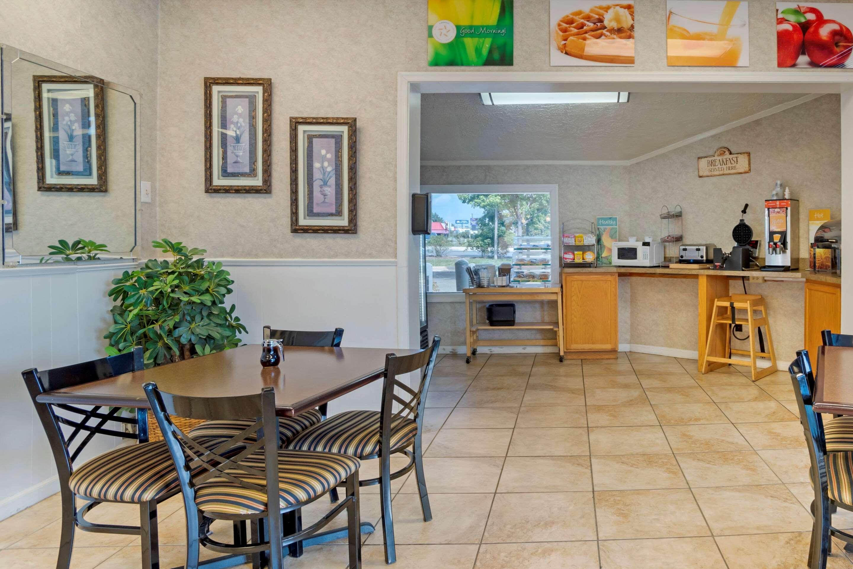 Quality Inn Fredericksburg Near Historic Downtown Dış mekan fotoğraf