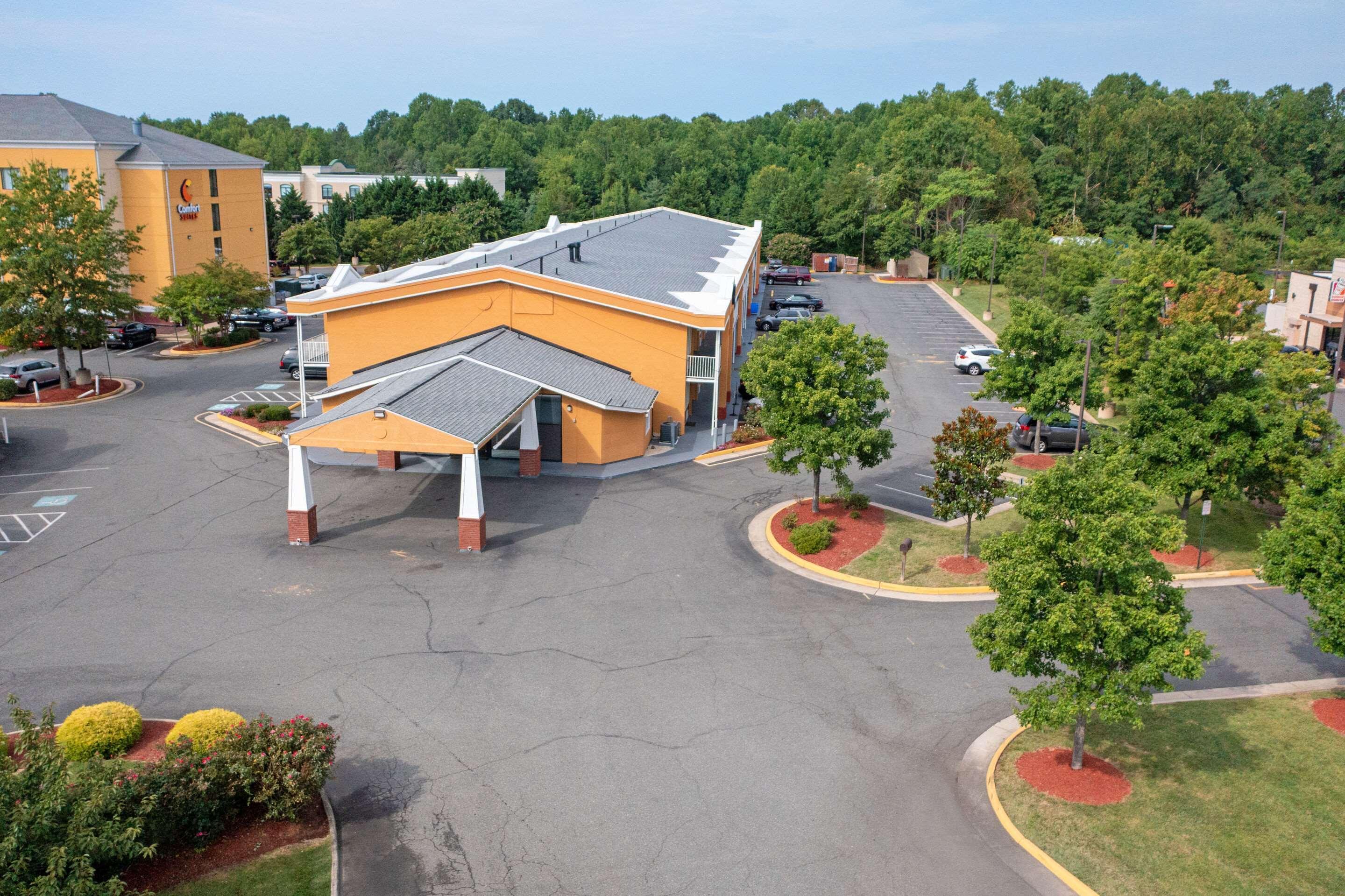 Quality Inn Fredericksburg Near Historic Downtown Dış mekan fotoğraf